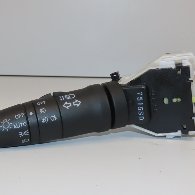 Commande clignotant occasion NISSAN NOTE I Phase 1 03-2006->03-2009 1.5 DCI 86ch 25540ED50A 1