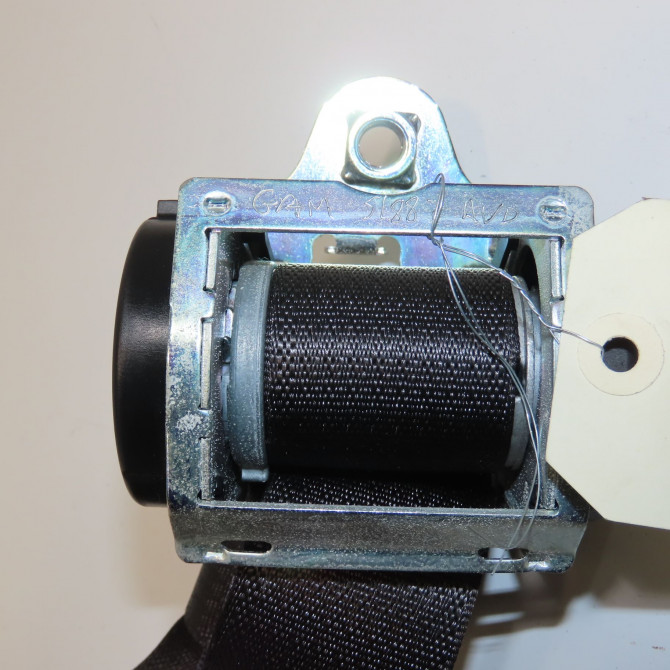 Ceinture avant droite occasion OPEL CORSA IV Phase 1 09-2006->12-2010 1.2 TWINPORT 80ch 13290239 2