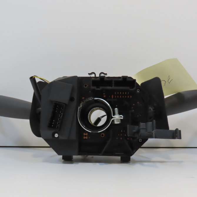 Bloc commodos occasion FIAT DOBLO I Phase 2 01-2006->12-2009 1.3 DT 75ch 735416664 2