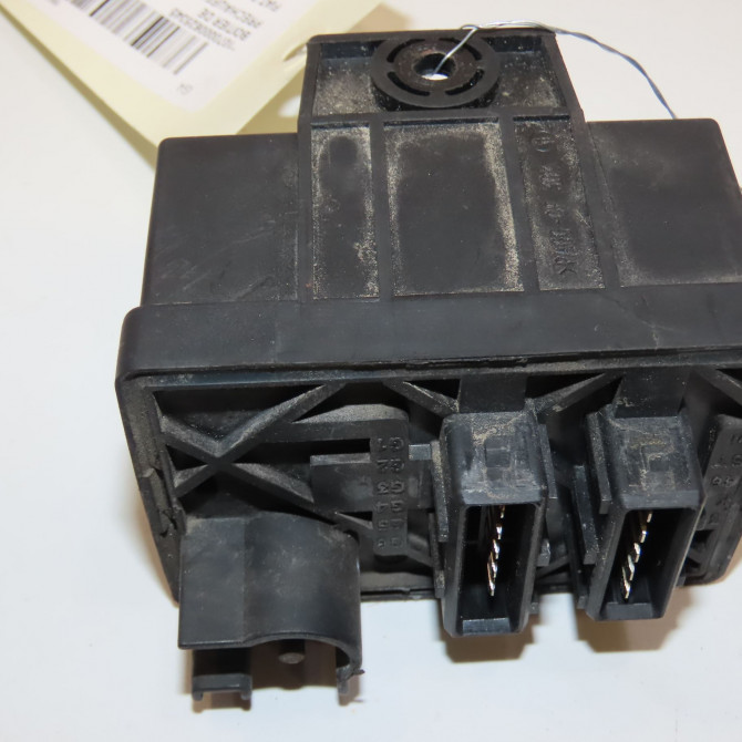 Boitier de préchauffage occasion FIAT DOBLO I Phase 2 01-2006->12-2009 1.3 DT 75ch 2