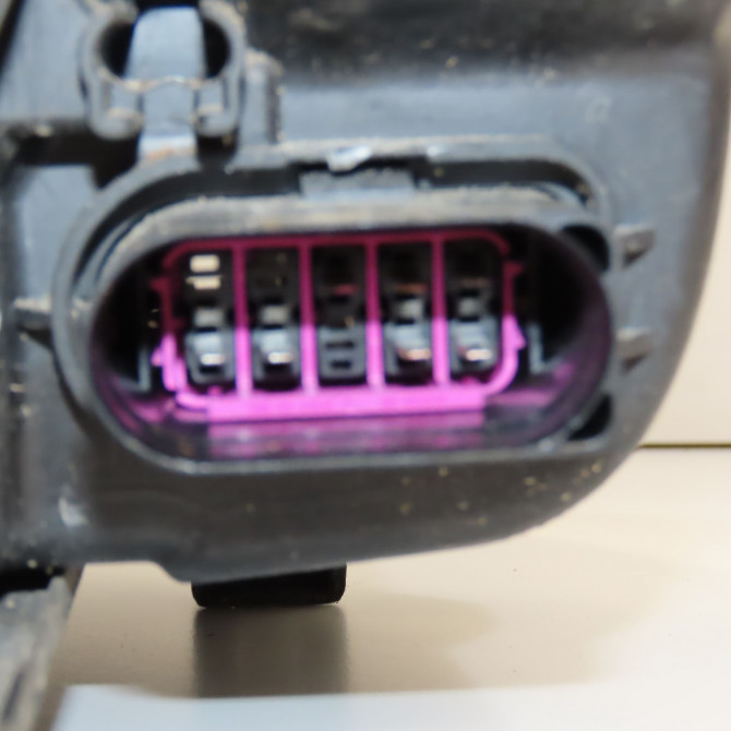 Phare droit occasion FORD CMAX I Phase 2 03-2007->09-2010 1.6 TDCI 90ch 1707464 3