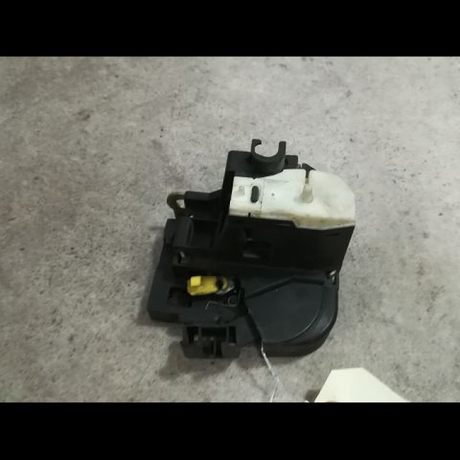 Serrure porte avg occasion RENAULT CLIO II Phase 2 06-2001->07-2006 1.5 DCI 65ch 7700434604 2