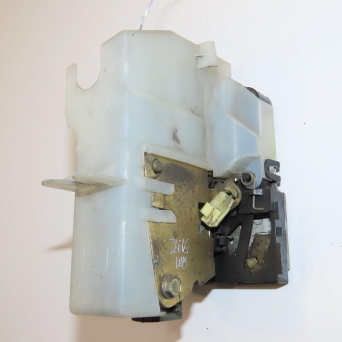 Serrure porte avg occasion RENAULT CLIO II Phase 2 06-2001->07-2006 1.4i 16v 7700434604 2