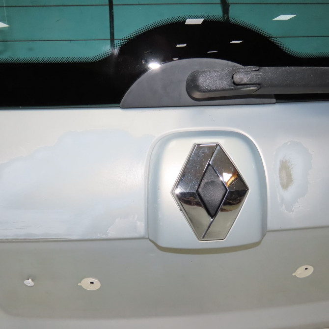 Hayon occasion RENAULT CLIO II Phase 2 06-2001->07-2006 1.4 16v 7751473239 3