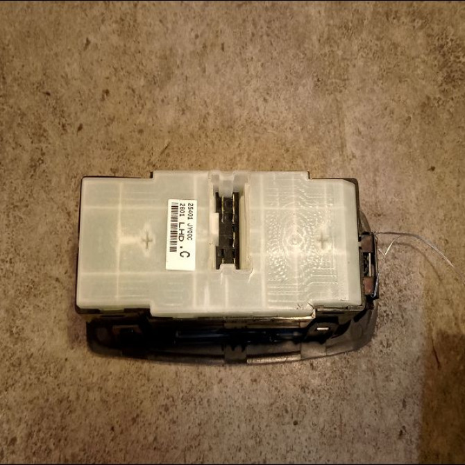 Commande lève-glace porte avant gauche occasion RENAULT KOLEOS I Phase 1 06-2008->12-2011 2.0 DCI 16v 150ch 2