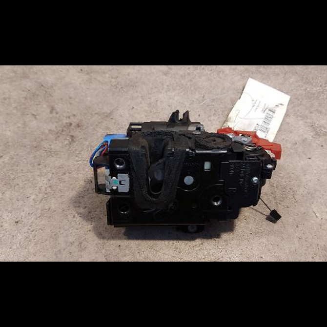 Serrure porte ard occasion SKODA FABIA II Phase 1 05-2007->03-2010 1.2i 60ch 5J0839016 1