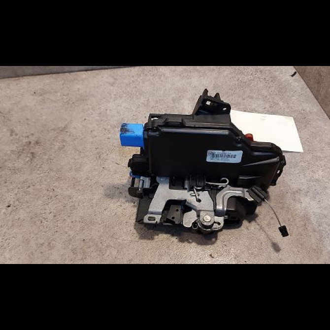 Serrure porte arg occasion SKODA FABIA II Phase 1 05-2007->03-2010 1.2i 60ch 5J0839015 2