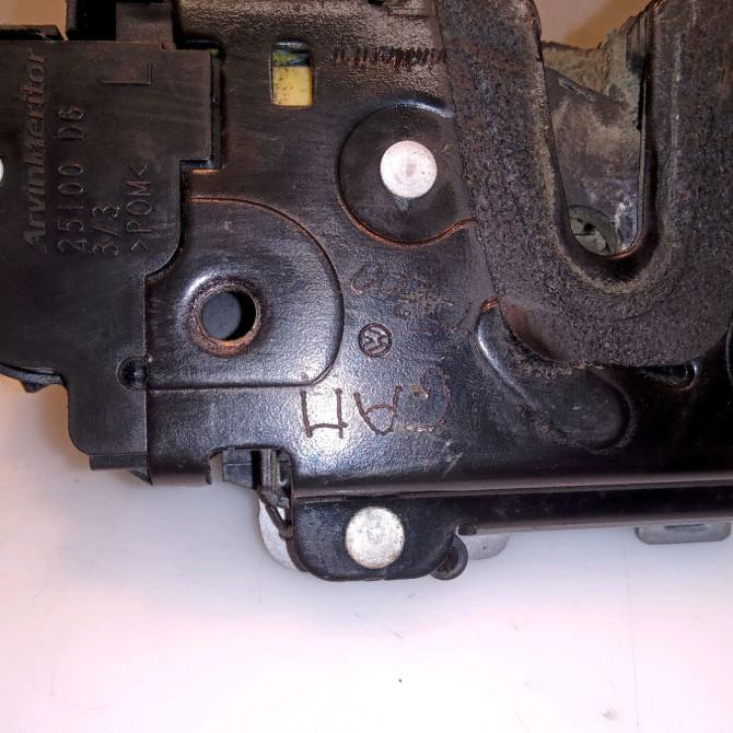 Serrure porte arg occasion SKODA FABIA II Phase 1 05-2007->03-2010 1.4 TDI 80ch 5J0839015 3