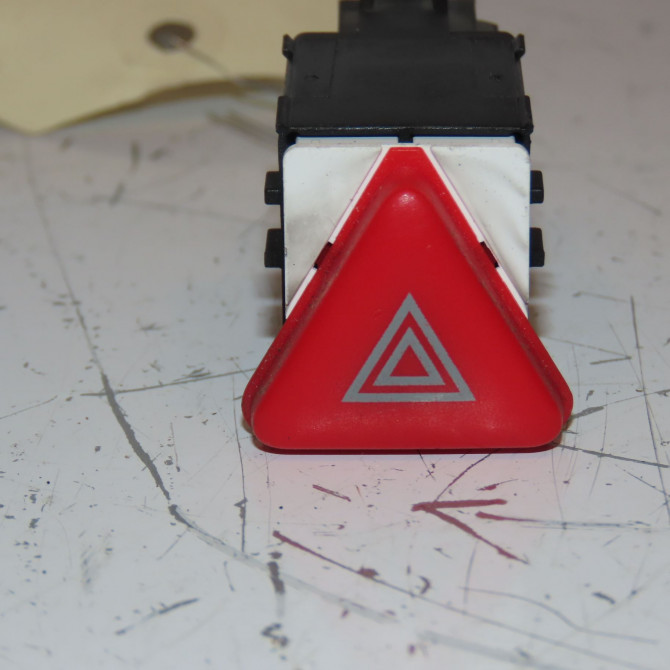 Bouton de warning occasion VOLKSWAGEN TRANSPORTER V Phase 1 06-2003->08-2009 1.9 TDI 85ch 6Y0953235300 1