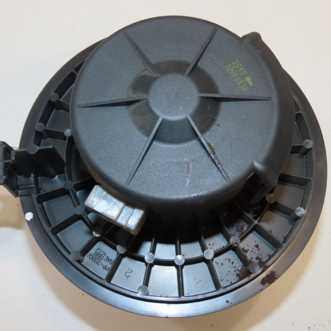 Ventilateur de chauffage occasion RENAULT KOLEOS I Phase 1 06-2008->12-2011 2.0 DCI 150ch 27226JY10A 3