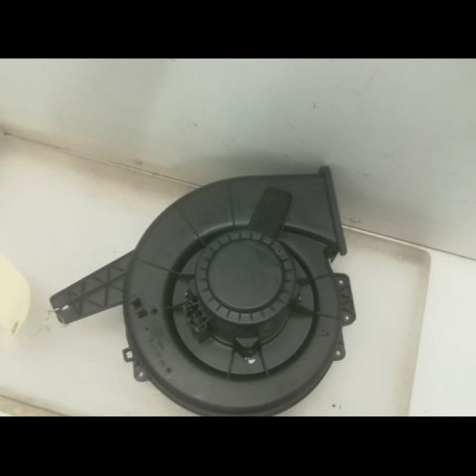 Ventilateur de chauffage occasion SEAT CORDOBA II Phase 1 10-2002->05-2009 1.4 TDI 70ch 6Q1820015H 2