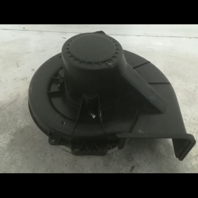 Ventilateur de chauffage occasion SEAT IBIZA IV Phase 1 05-2008->01-2012 1.4i 16v 6Q1820015H 1