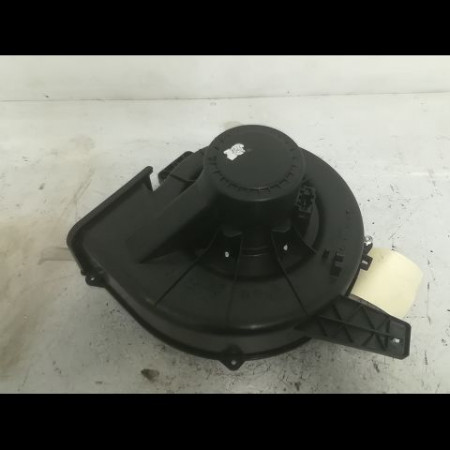 Ventilateur de chauffage occasion VOLKSWAGEN POLO IV Phase 2 05-2005->09-2009 1.2 65ch 6Q1820015H