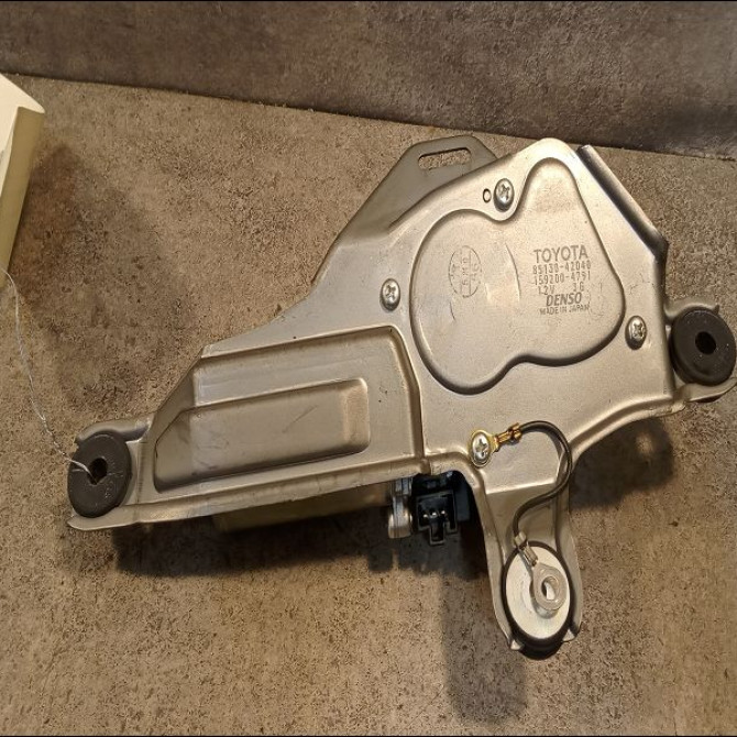 Moteur essuie-glace arrière occasion TOYOTA RAV4 II Phase 2 10-2003->12-2005 115 D-4D 8513042040 2