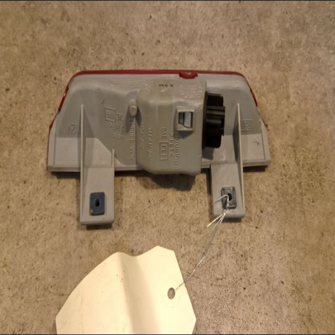 Feux stop supplementaire occasion TOYOTA RAV4 II Phase 2 10-2003->12-2005 115 D-4D 8157049015B0 2