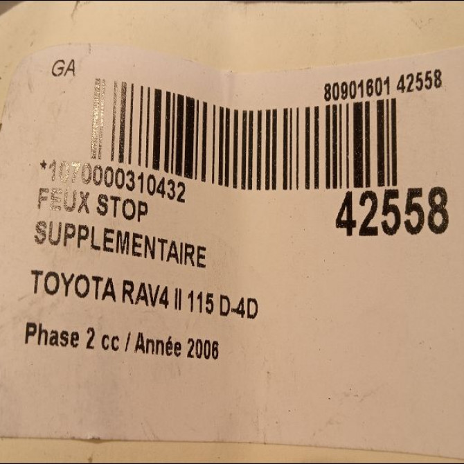 Feux stop supplementaire occasion TOYOTA RAV4 II Phase 2 10-2003->12-2005 115 D-4D 8157049015B0 3