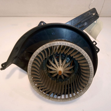 Ventilateur de chauffage occasion AUDI A1 Phase 1 06-2010->03-2015 1.2 TFSI 86ch 6R1819015A