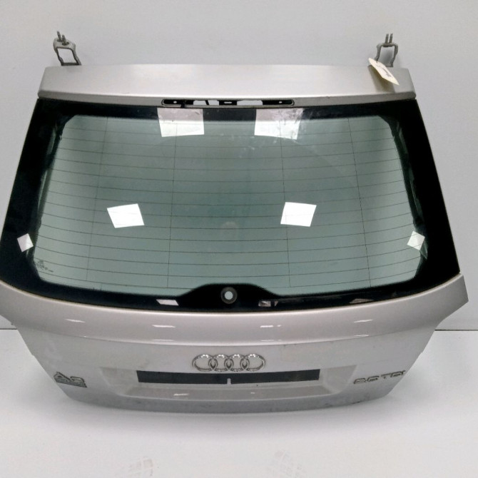 Hayon occasion AUDI A3 II Phase 2 06-2008->07-2012 8P3827023AF 1