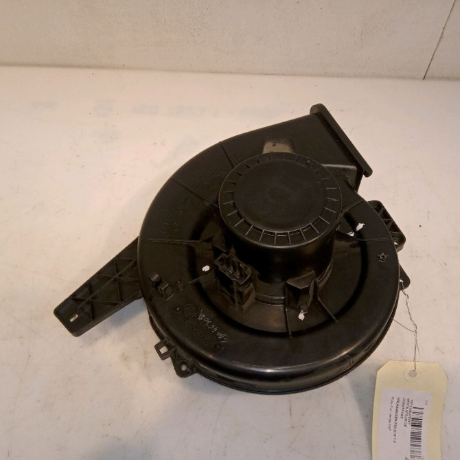 Ventilateur de chauffage occasion VOLKSWAGEN POLO IV Phase 2 05-2005->09-2009 1.4 TDI 70ch 6Q1820015H 1