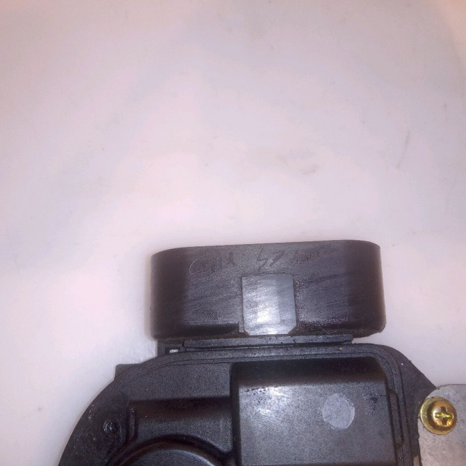 Serrure porte avg occasion TOYOTA RAV4 II Phase 1 07-2000->10-2003 115 D-4D 6932042360 4