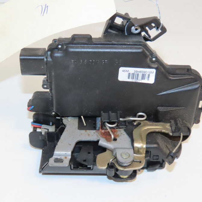 Serrure porte arg occasion VOLKSWAGEN GOLF IV GOLF IV Phase 1 1998-01-01->2005-06-30 1.4i 75ch 3B4839015AL 3