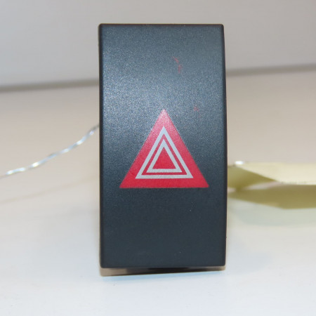 Bouton de warning occasion SKODA SUPERB I Phase 1 06-2002->06-2008 1.9 TDI 130ch 3U0953235H300