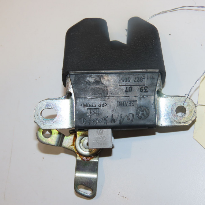 Serrure coffre arrière occasion SKODA SUPERB I Phase 1 06-2002->06-2008 1.9 TDI 130ch 3U5827505A 2