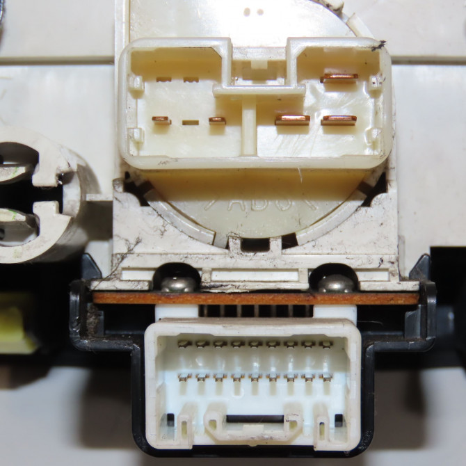 Commande de chauffage occasion TOYOTA RAV4 II Phase 1 07-2000->10-2003 5551942111 3