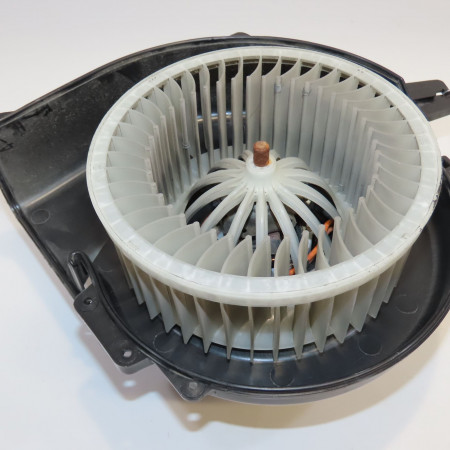 Ventilateur de chauffage occasion VOLKSWAGEN POLO V Phase 2 02-2014->... 6R1819015A