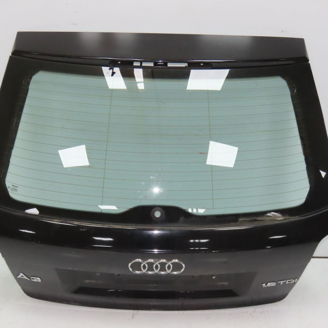 Hayon occasion AUDI A3 II Phase 2 06-2008->07-2012 1.6 TDi 105ch 8P3827023AF 1