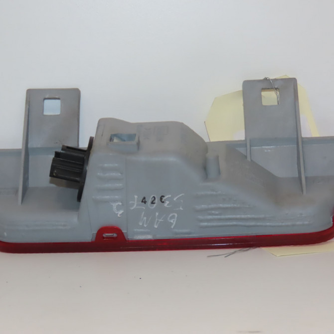 Feux stop supplementaire occasion  8157049015B0 2