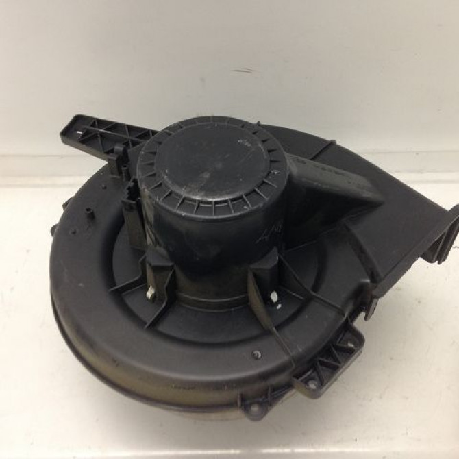 Ventilateur de chauffage occasion SEAT IBIZA III Phase 2 03-2006->06-2009 1.4 TDI 80ch 6Q1820015H 1