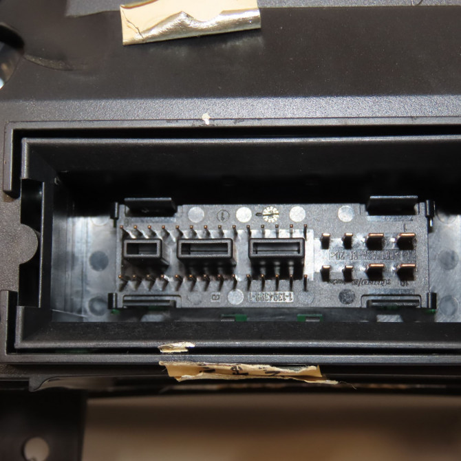 Compteur occasion VOLKSWAGEN GOLF V Phase 1 11-2003->10-2008 1.4i 75ch 1K0920851MXZ02 3