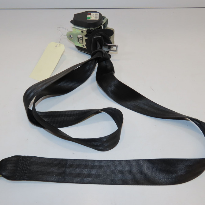Ceinture avant gauche occasion VOLKSWAGEN GOLF V Phase 1 11-2003->10-2008 1.4i 75ch 1K4857705ARRAA 1