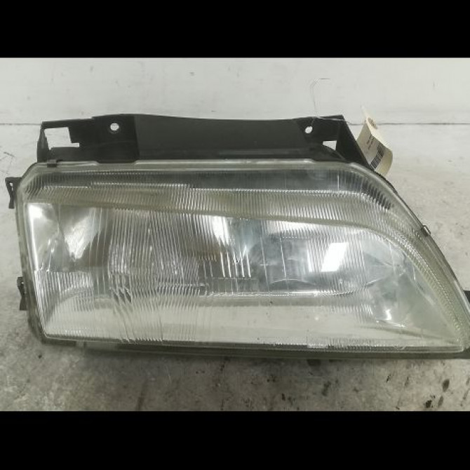 Phare droit occasion CITROEN XANTIA Phase 1 03-1993->06-1998 1.9 D 6205R9 1