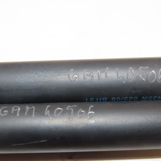 Verin droit hayon occasion FORD FOCUS II Phase 1 04-1995->04-1999 1.8 TDCI 115ch 1684275 3