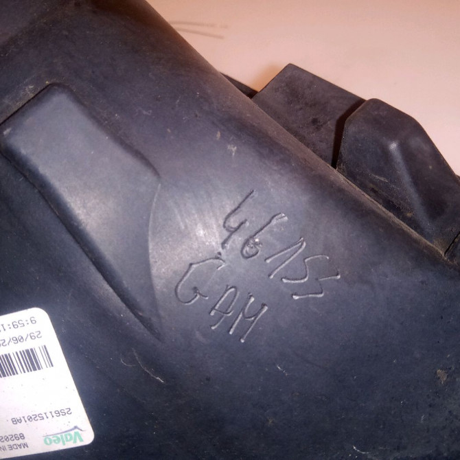 Phare antibrouillard avant gauche occasion FORD FIESTA V Phase 1 09-2002->10-2005 1.4 TDCI 1151755 3