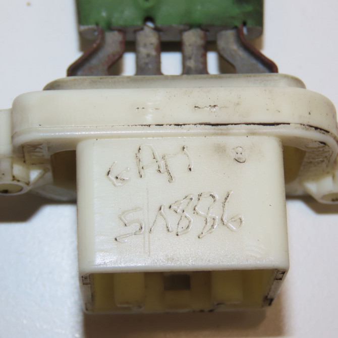 Resistance de chauffage occasion FORD FIESTA V Phase 1 09-2002->10-2005 1.4 TDCI 2611452 4