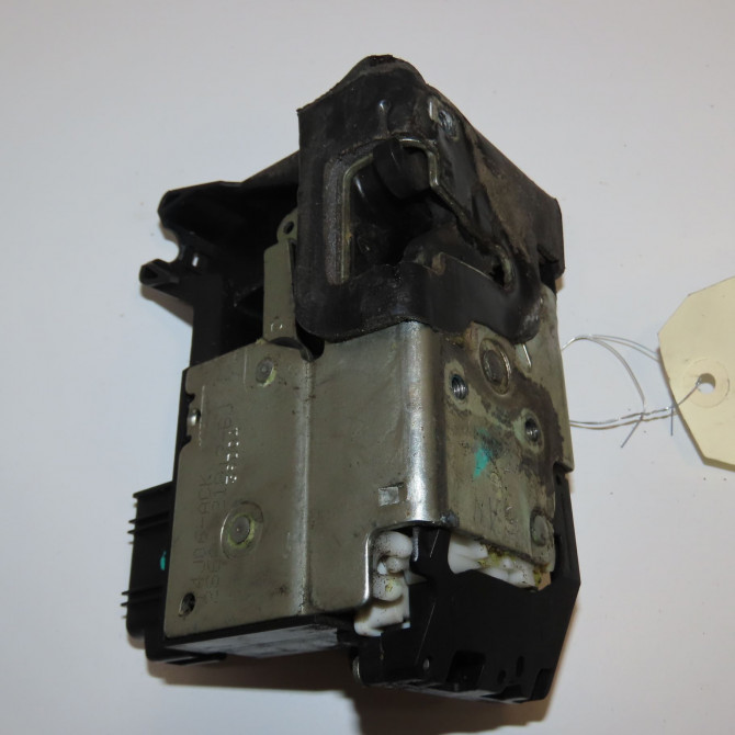 Serrure porte avd occasion FORD FIESTA V Phase 1 09-2002->10-2005 1.4 TDCI 1372462 1