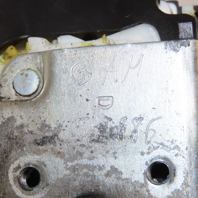 Serrure porte avd occasion FORD FIESTA V Phase 1 09-2002->10-2005 1.4 TDCI 1372462 5