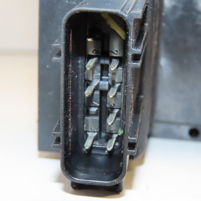 Serrure porte arg occasion FORD FIESTA V Phase 1 09-2002->10-2005 1.4i 1372487 4