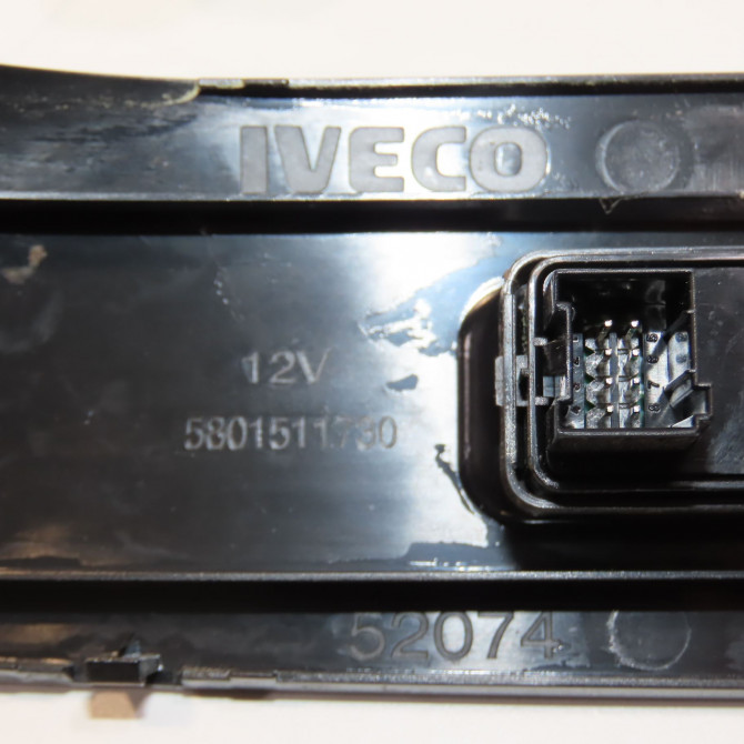 Commande lève-glace porte avant droite occasion 3