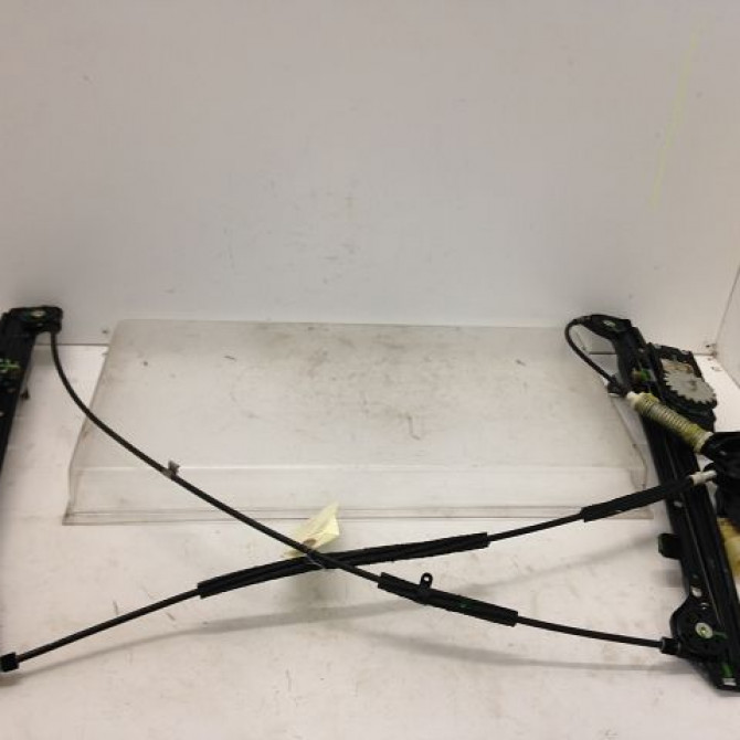 Mecanisme+moteur leve-glace avg occasion MINI MINI II Phase 1 09-2006->12-2010 1.4i 75ch 51332756083 1