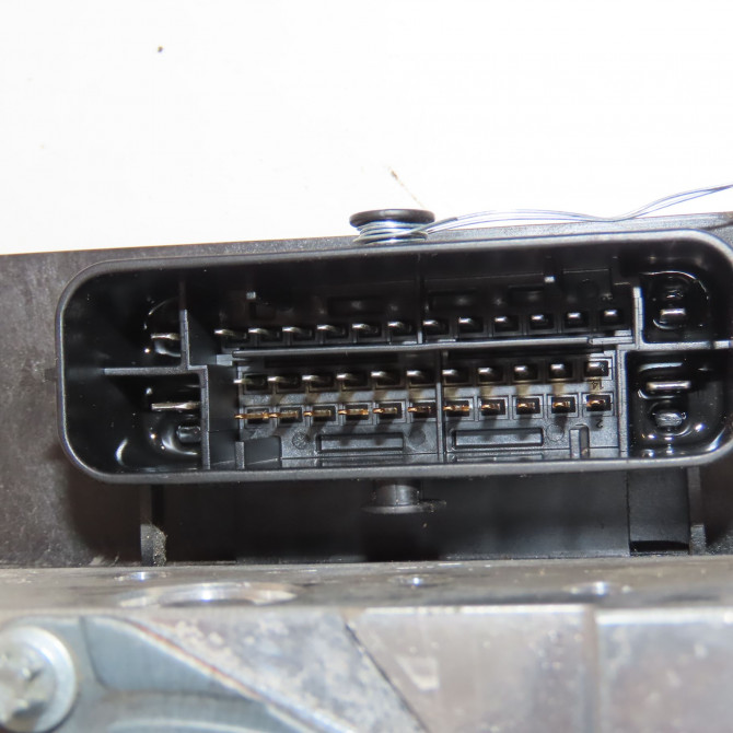 Unité hydraulique ABS occasion PEUGEOT 3008 I Phase 2 11-2013->... 1.6i 165ch 1612145080 3