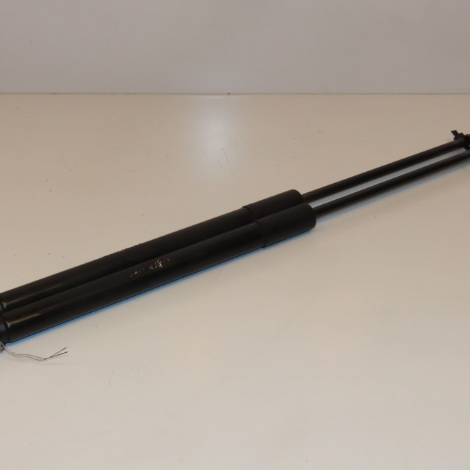 Verin droit hayon occasion PEUGEOT 3008 I Phase 1 04-2009->12-2013 2.0 HDI 150ch 8731T4 1