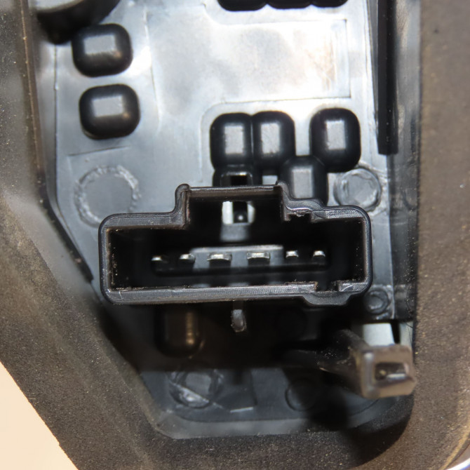 Feu arrière droit occasion PEUGEOT 207 Phase 1 04-2006->06-2013 1.6 HDI 8v 92ch 6351HQ 3