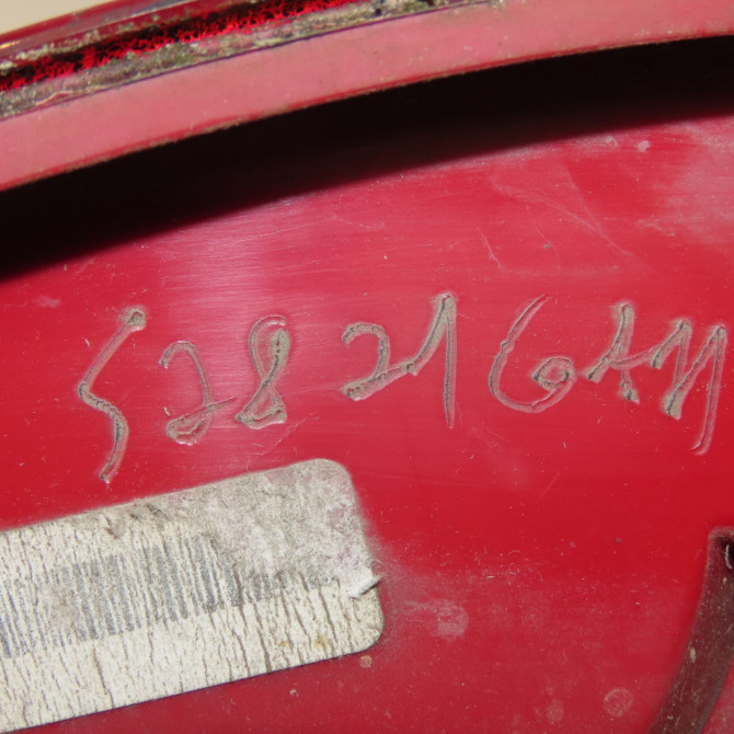 Feu arrière droit occasion PEUGEOT 207 Phase 1 04-2006->06-2013 1.6 HDI 8v 92ch 6351HQ 5