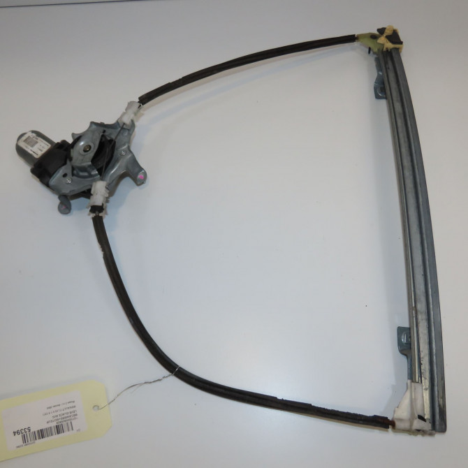 Mecanisme+moteur leve-glace avg occasion RENAULT CLIO II Phase 2 06-2001->07-2006 1.5 DCI 65ch 7700842247 2