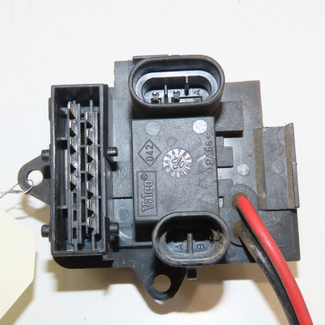 Resistance de chauffage occasion RENAULT CLIO II Phase 2 06-2001->07-2006 1.4 16v 7701051433 2