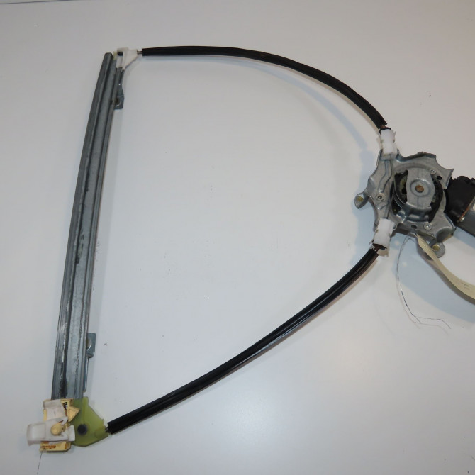 Mecanisme+moteur leve-glace avg occasion RENAULT CLIO II Phase 2 06-2001->07-2006 1.5 DCI 80ch 7700842247 1